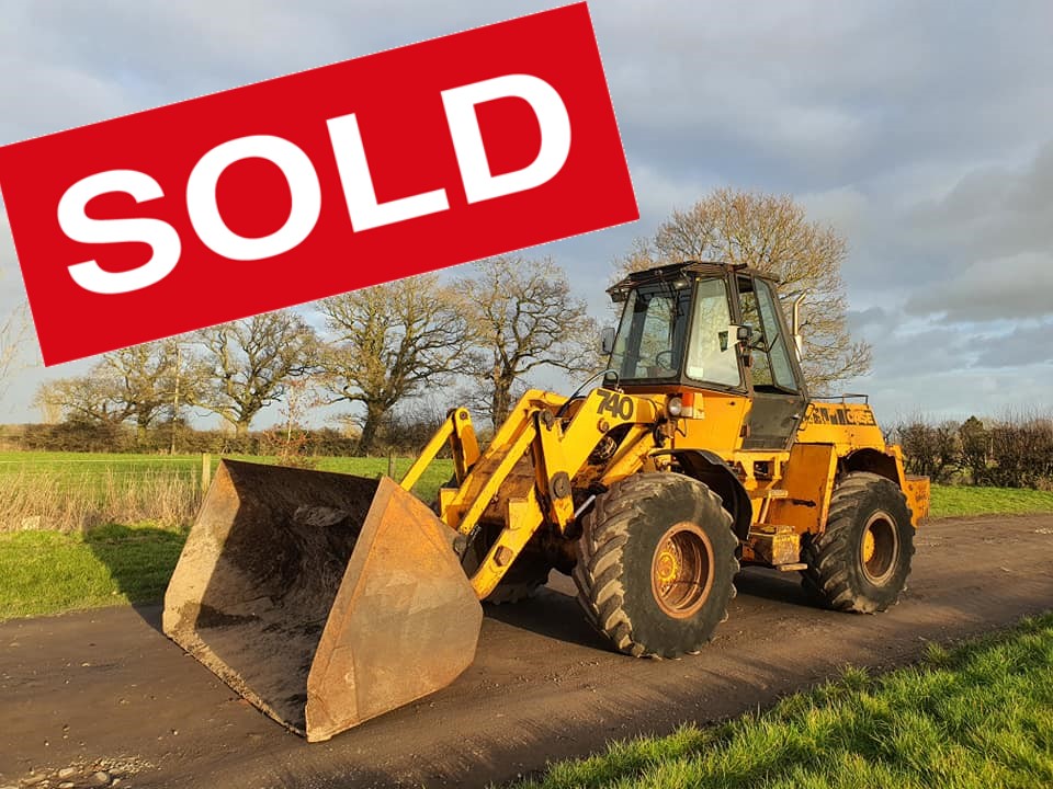 Case 740 loading shovel Ellwood farm machinery